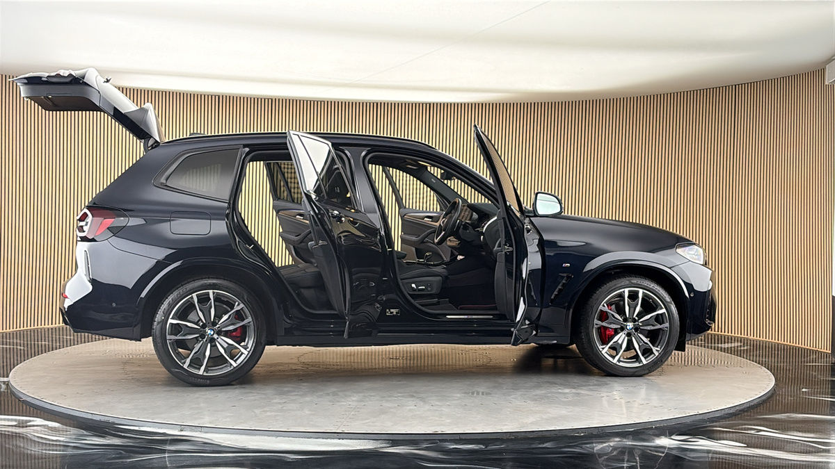 More views of BMW X3