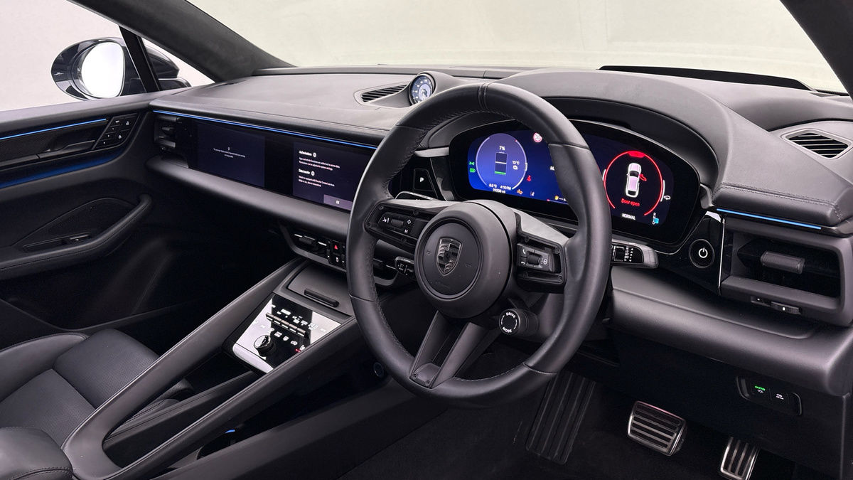 Porsche Macan Image 5