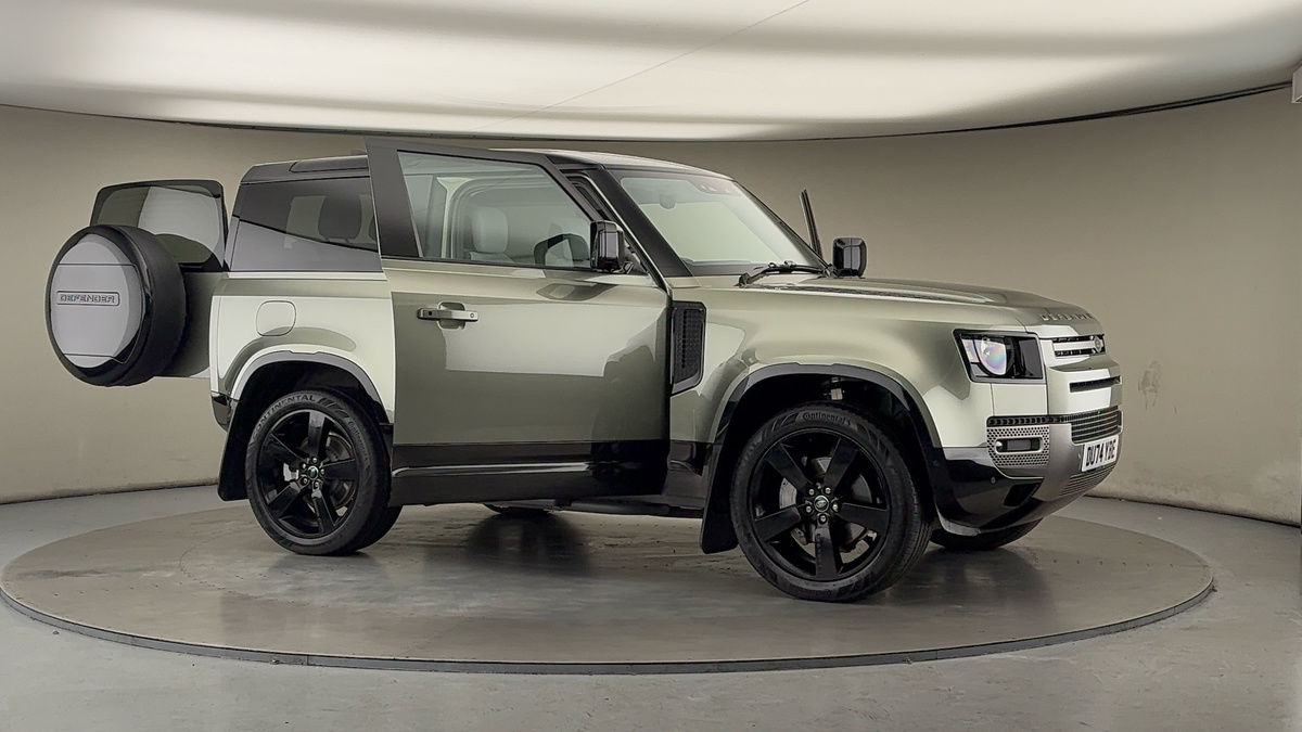 More views of Land Rover Defender 90