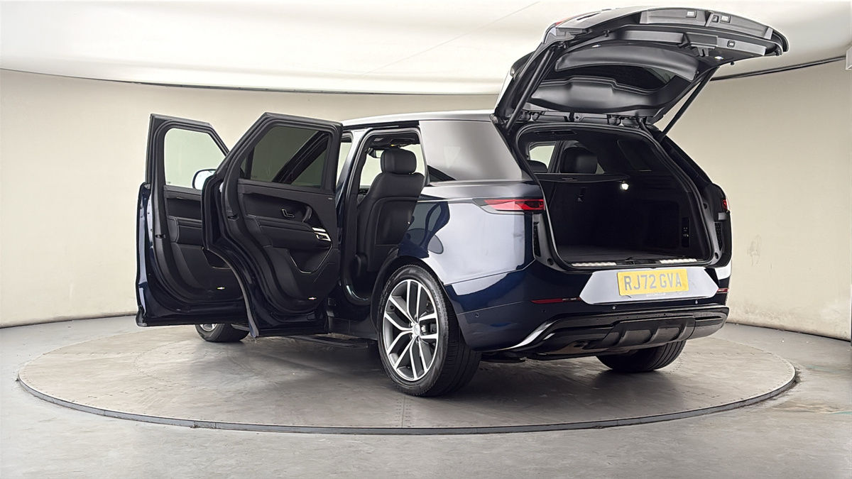 Land Rover Range Rover Sport Image 23