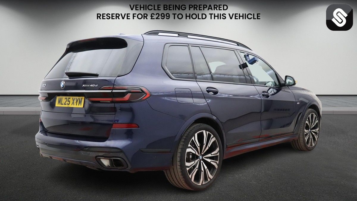 BMW X7 Image 4