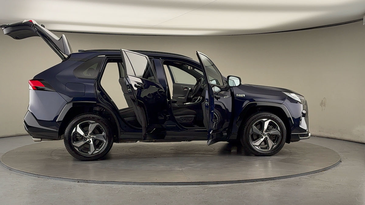 More views of Toyota RAV4