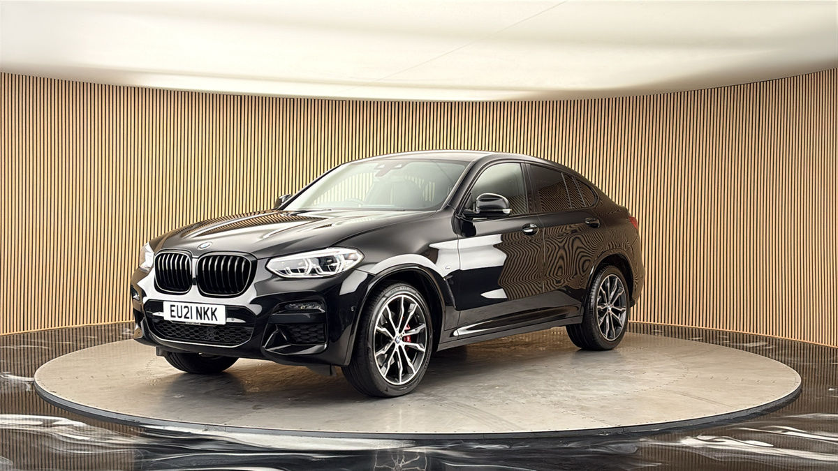 More views of BMW X4