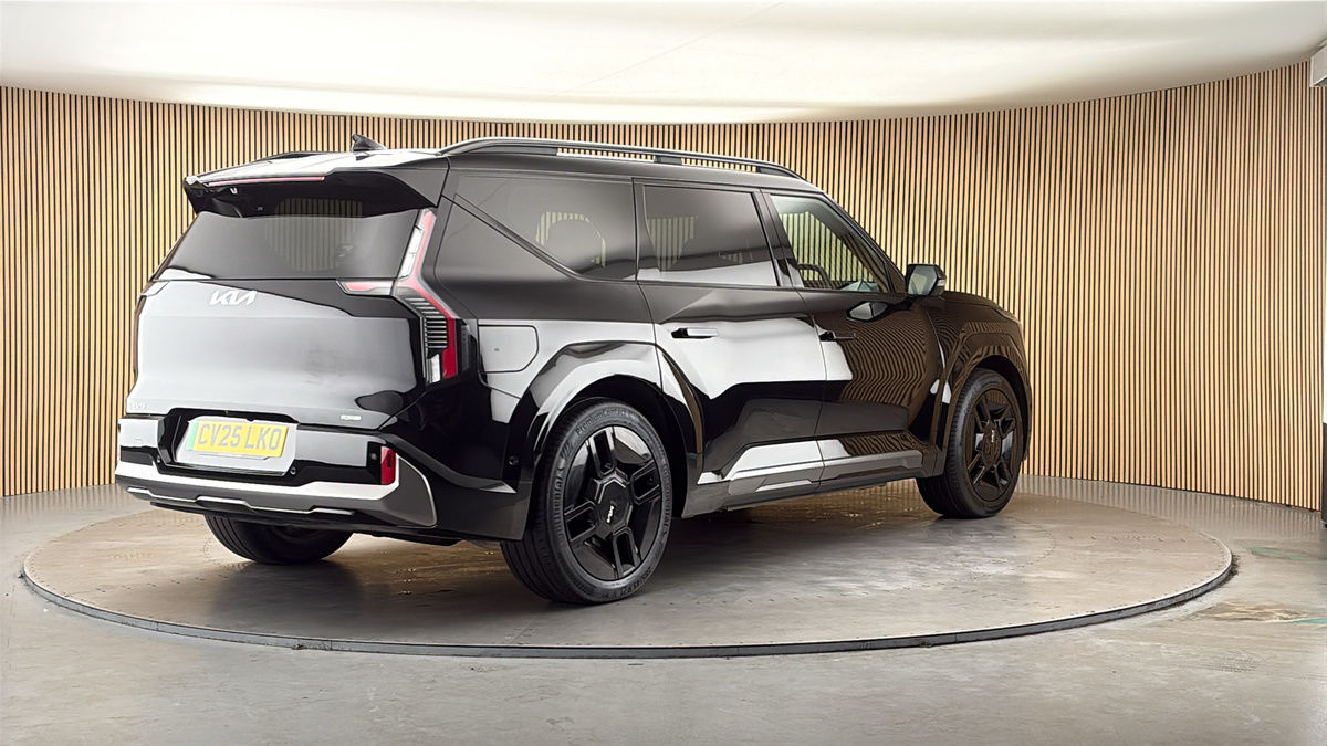 More views of Kia EV9
