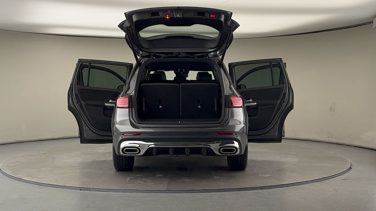 More views of Mercedes-Benz GLB