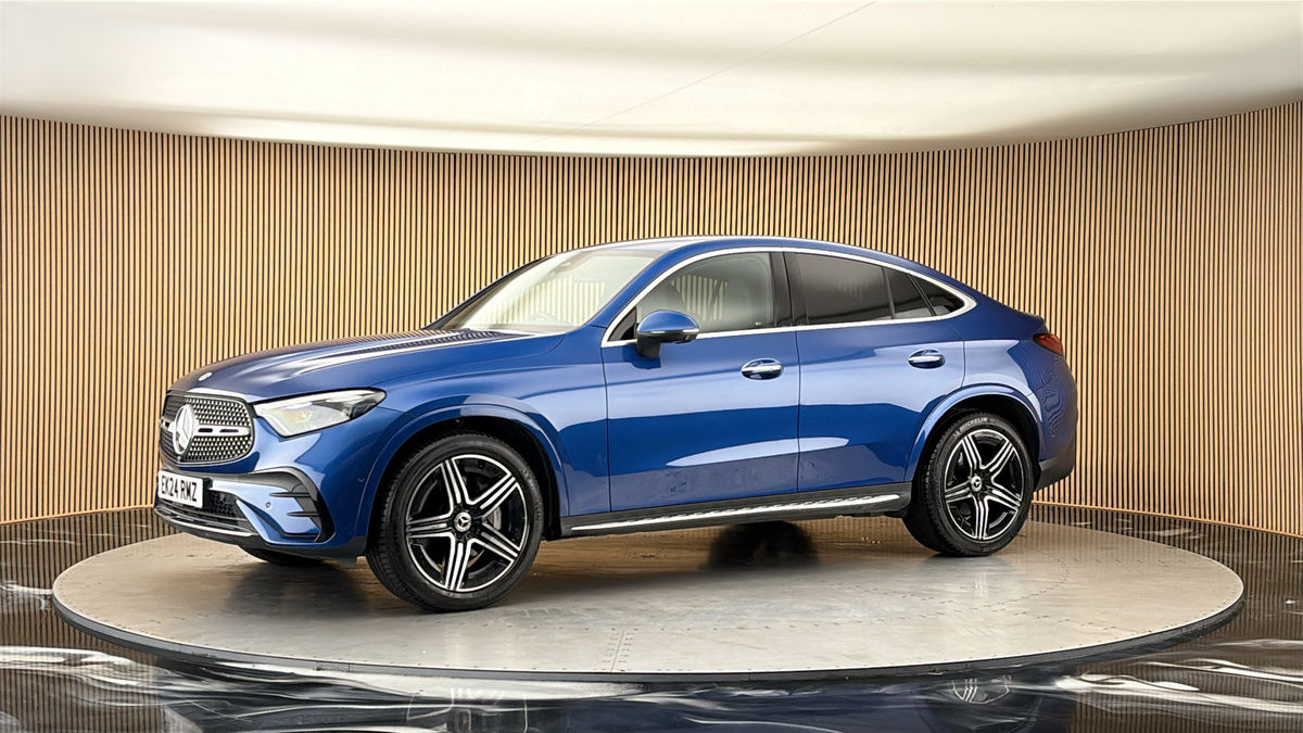 More views of Mercedes-Benz GLC
