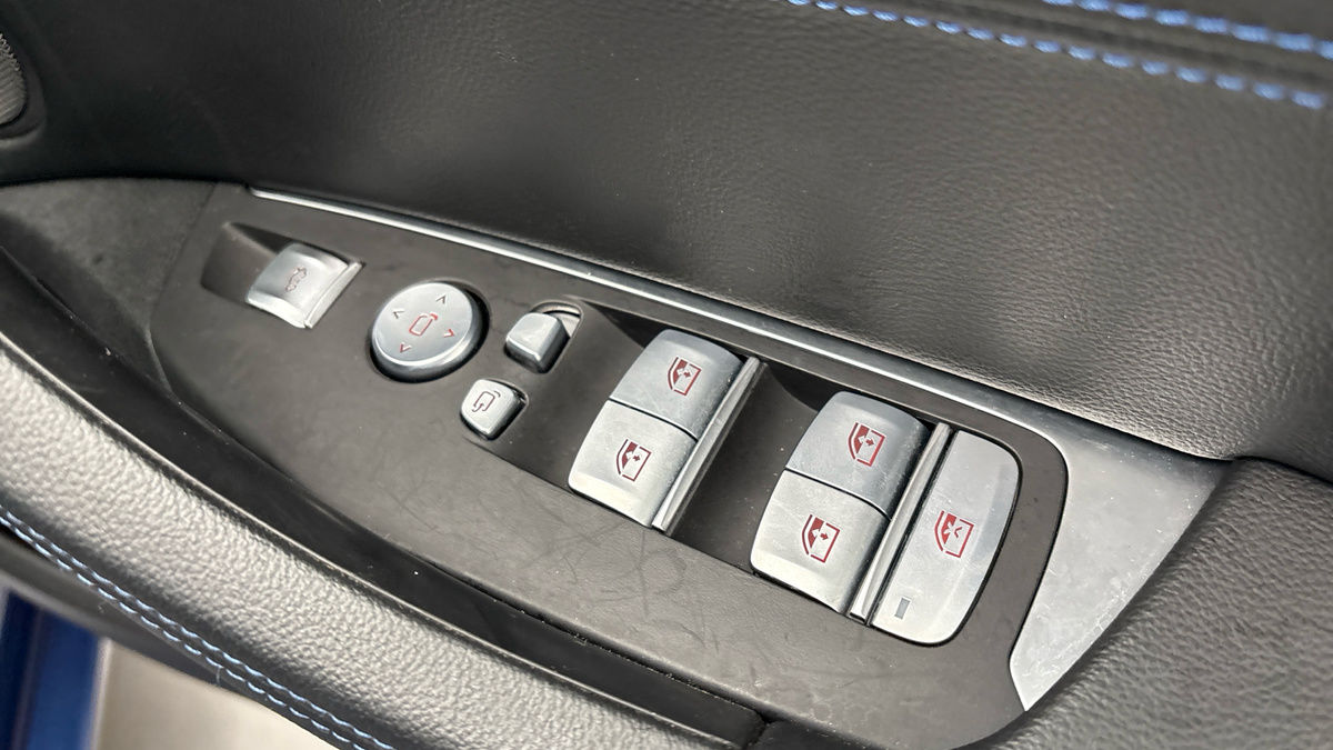BMW iX3 Image 25