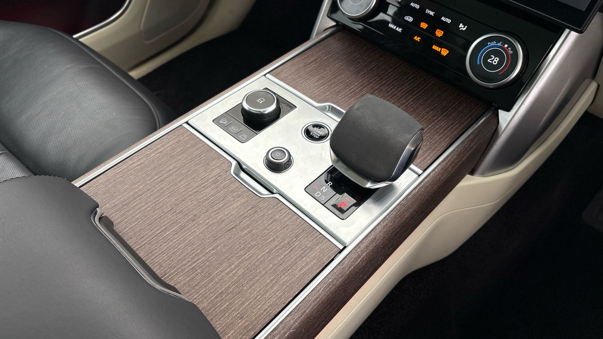 Land Rover Range Rover Image 18