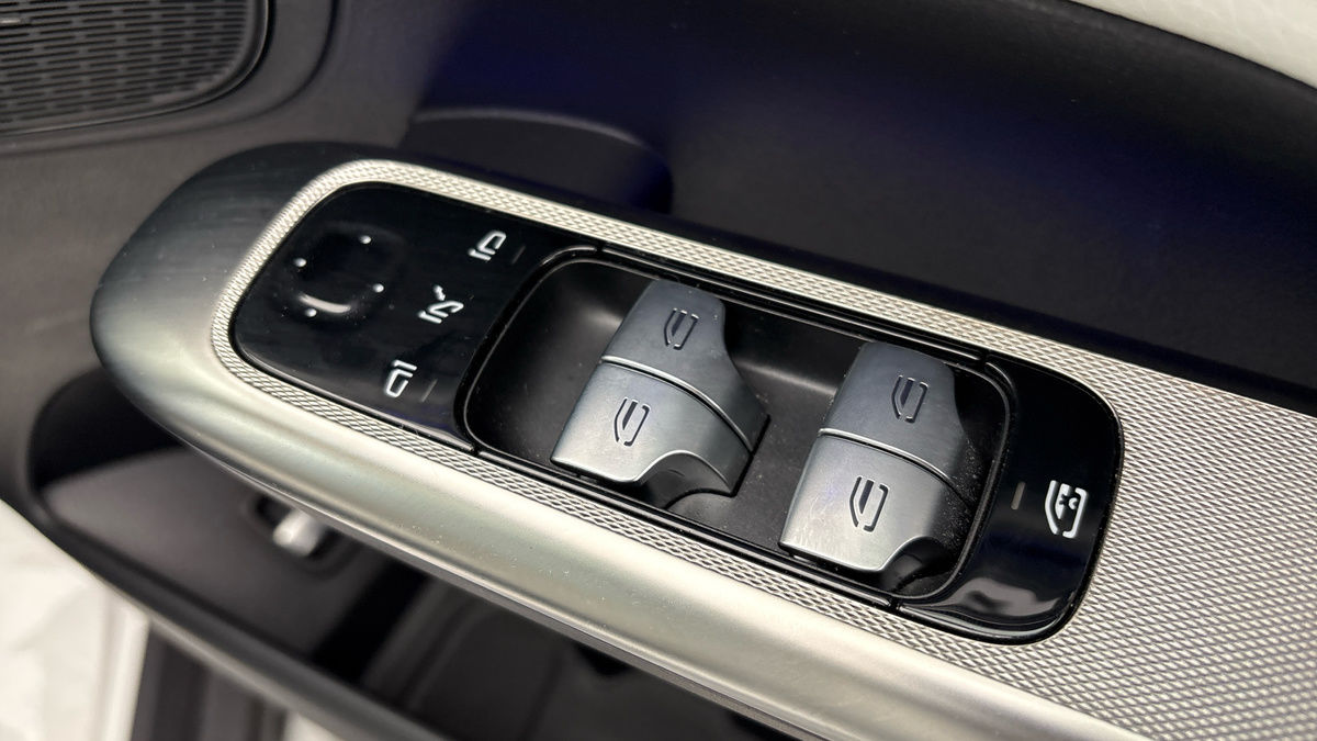 Mercedes-Benz GLC Image 27