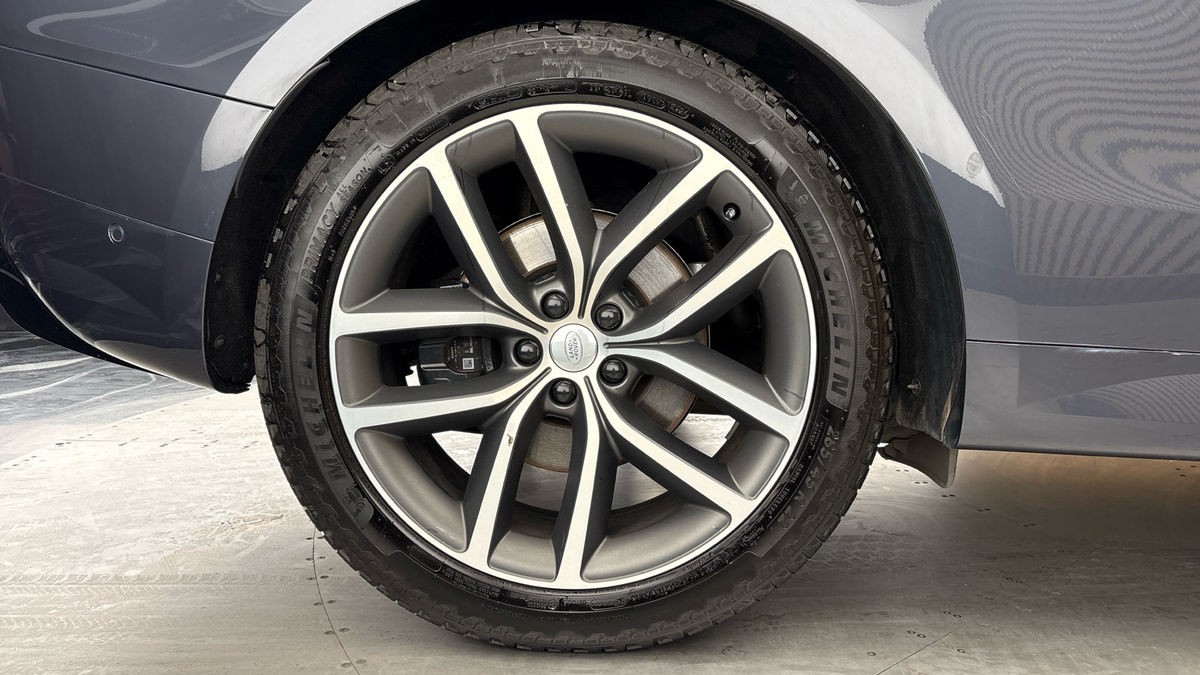 Land Rover Range Rover Sport Image 10