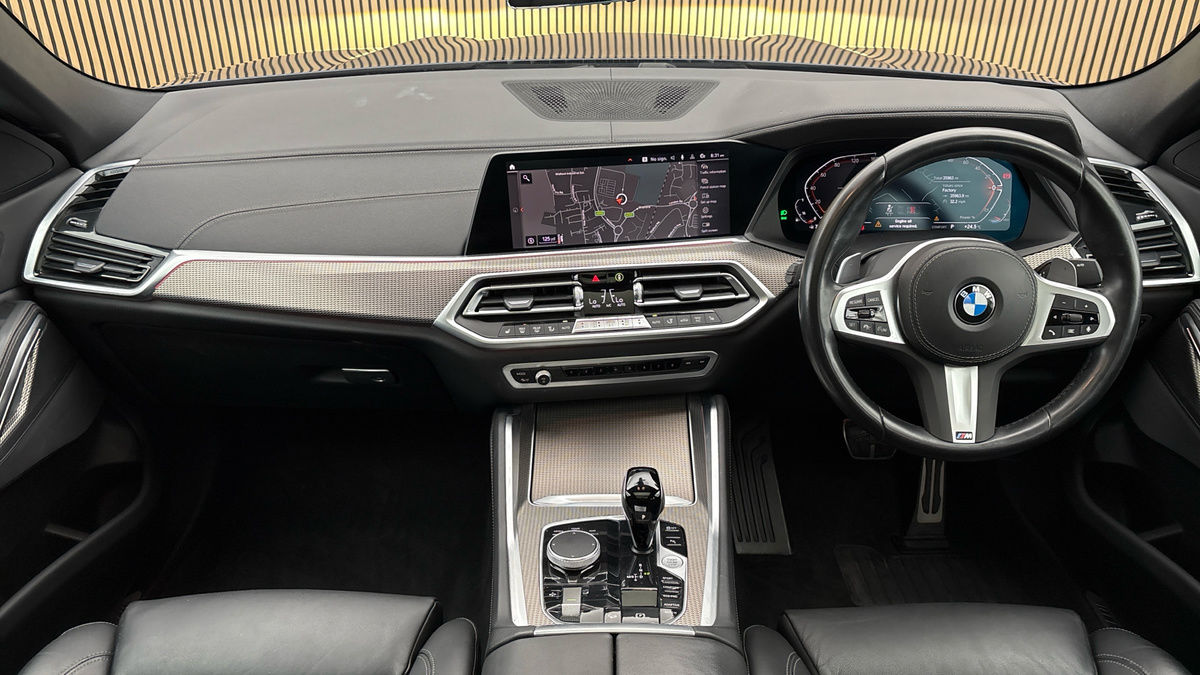 BMW X6 Image 12