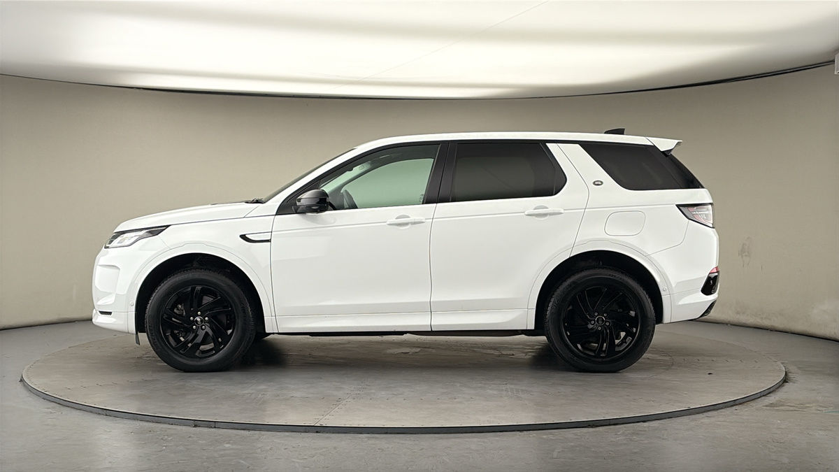 Land Rover Discovery Sport Image 15