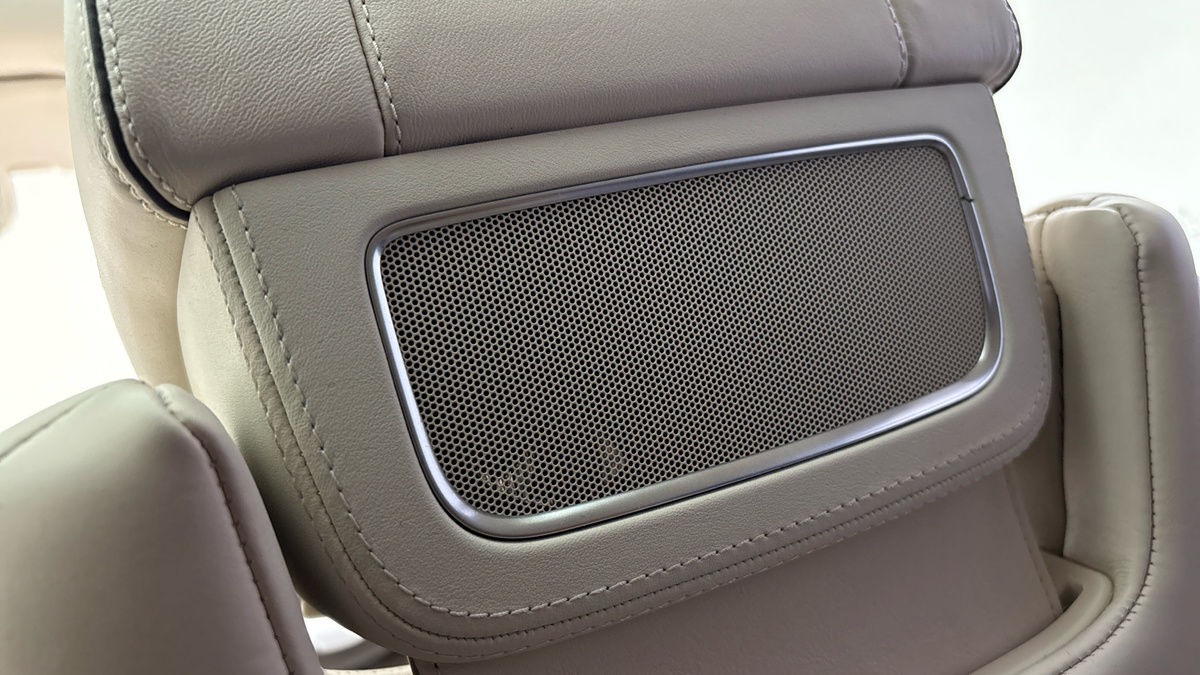 Mercedes-Benz S Class Image 25