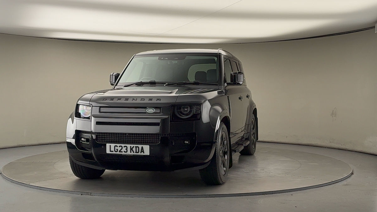 More views of Land Rover Defender 110