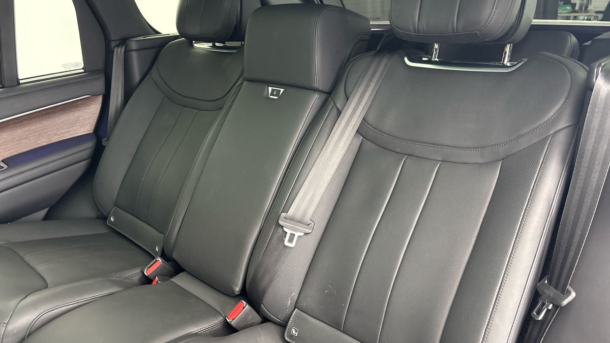 Land Rover Range Rover Image 8