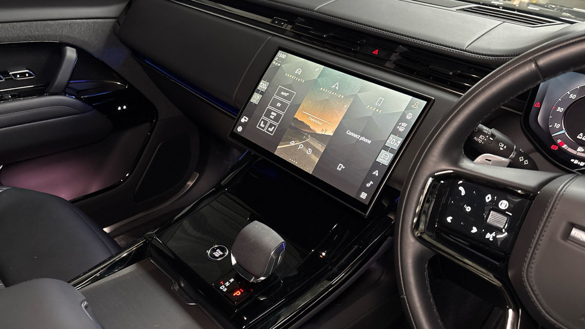 Land Rover Range Rover Sport Image 18