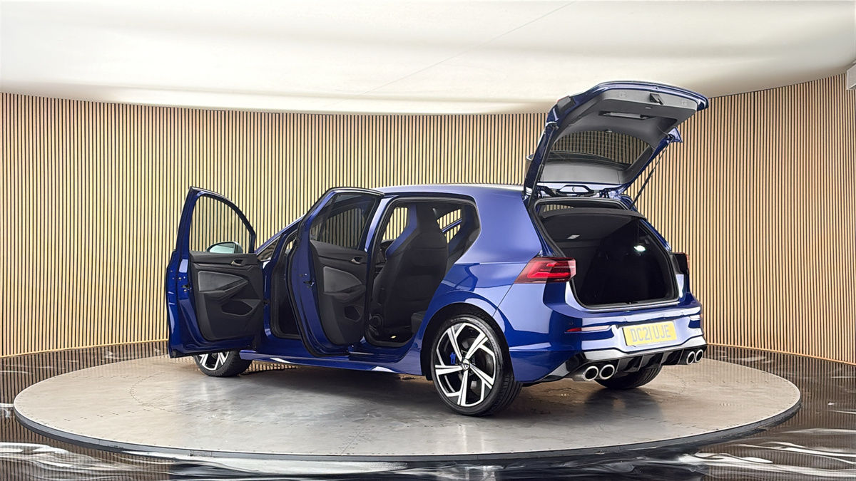 More views of Volkswagen Golf