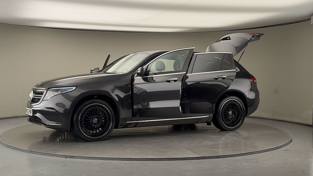 More views of Mercedes-Benz EQC