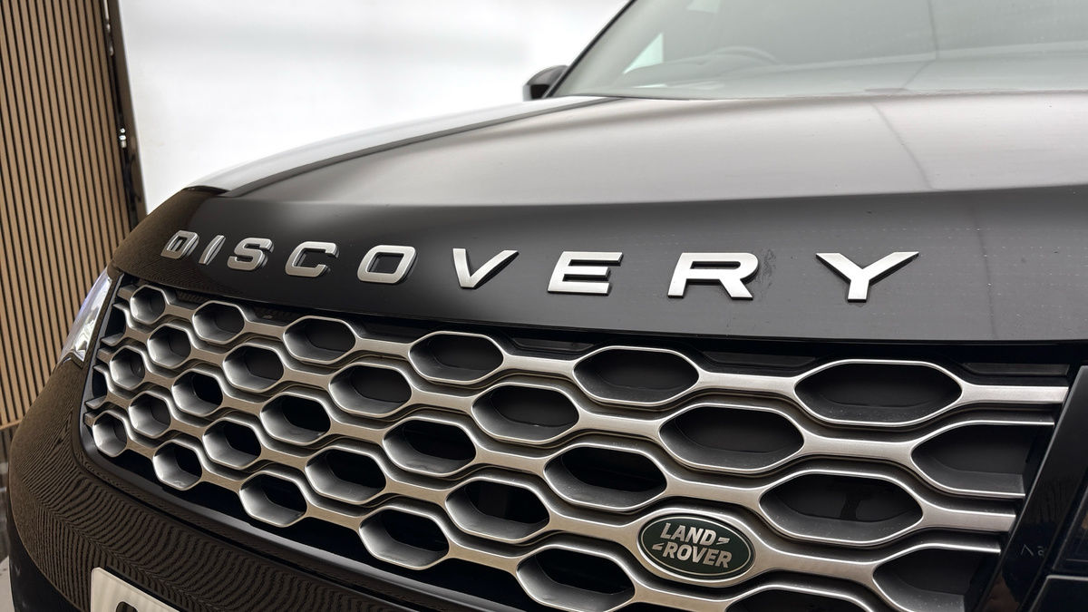 Land Rover Discovery Image 24