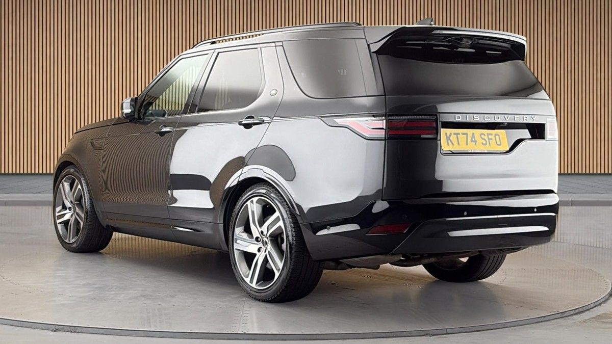 Land Rover Discovery Image 2