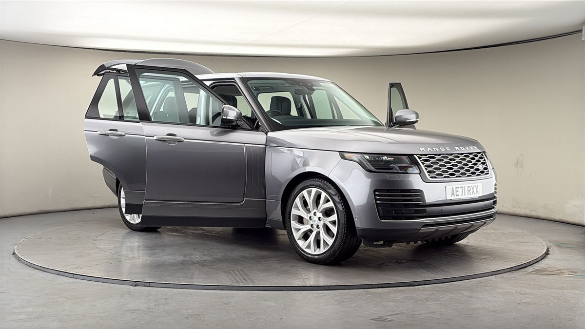 More views of Land Rover Range Rover