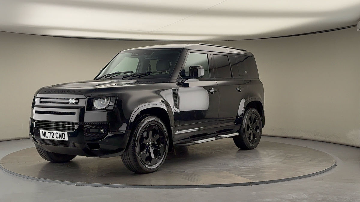 More views of Land Rover Defender 110
