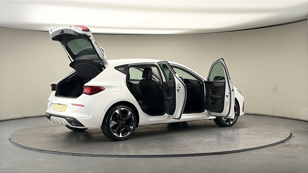 More views of CUPRA Leon