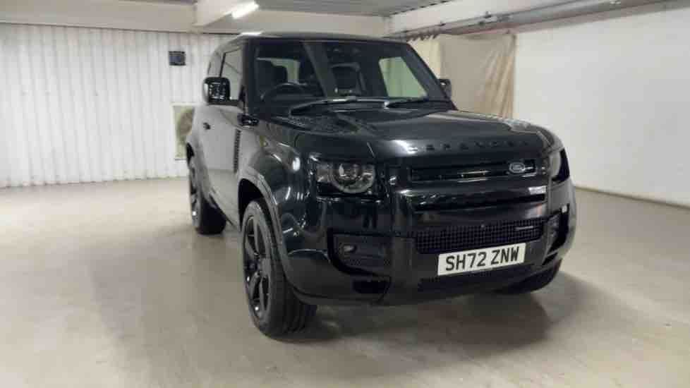 More views of Land Rover Defender 90
