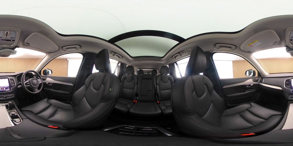 More views of Volvo XC90
