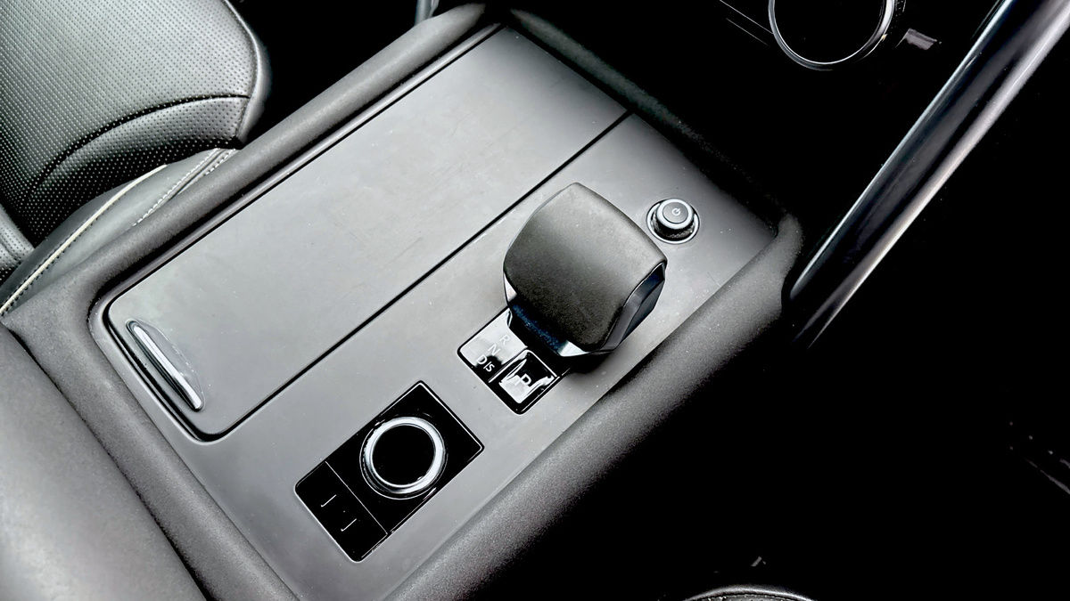 Land Rover Discovery Image 6
