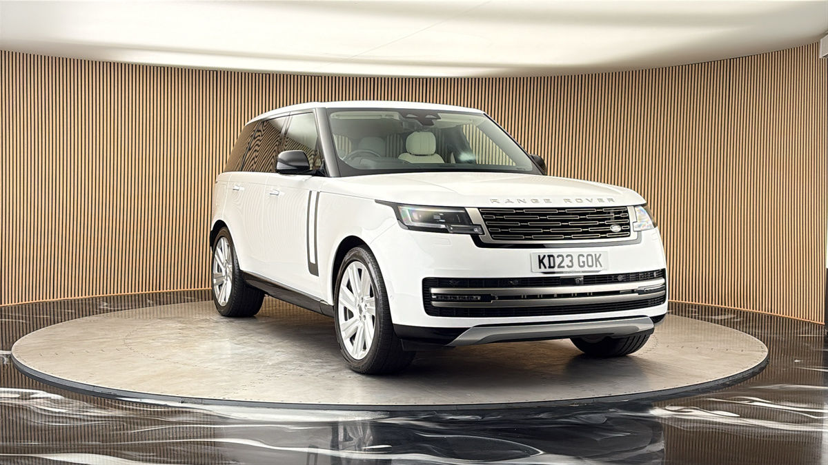 More views of Land Rover Range Rover