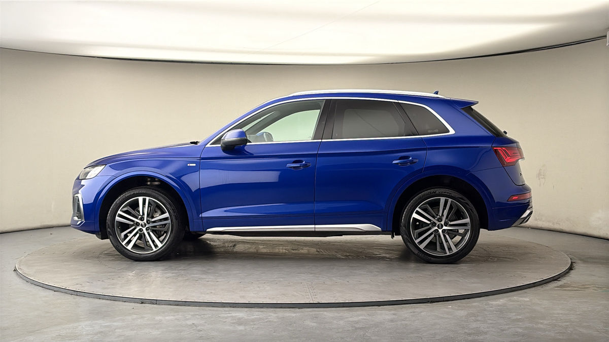 More views of Audi Q5