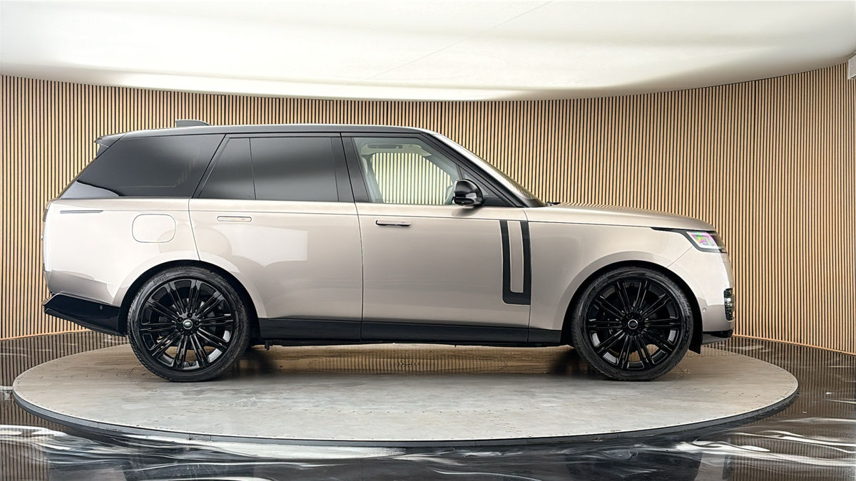Land Rover Range Rover Image 16