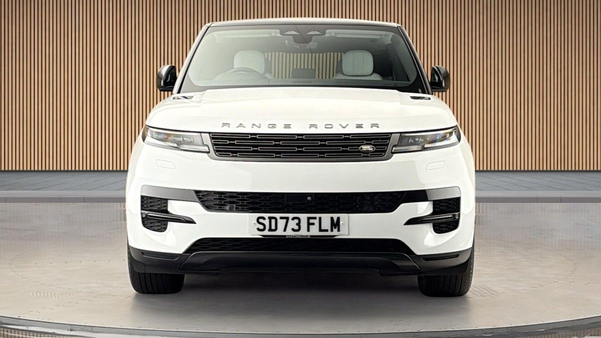 Land Rover Range Rover Sport Image 3
