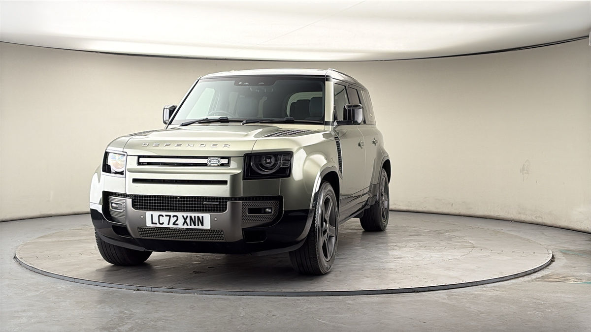 More views of Land Rover Defender 110