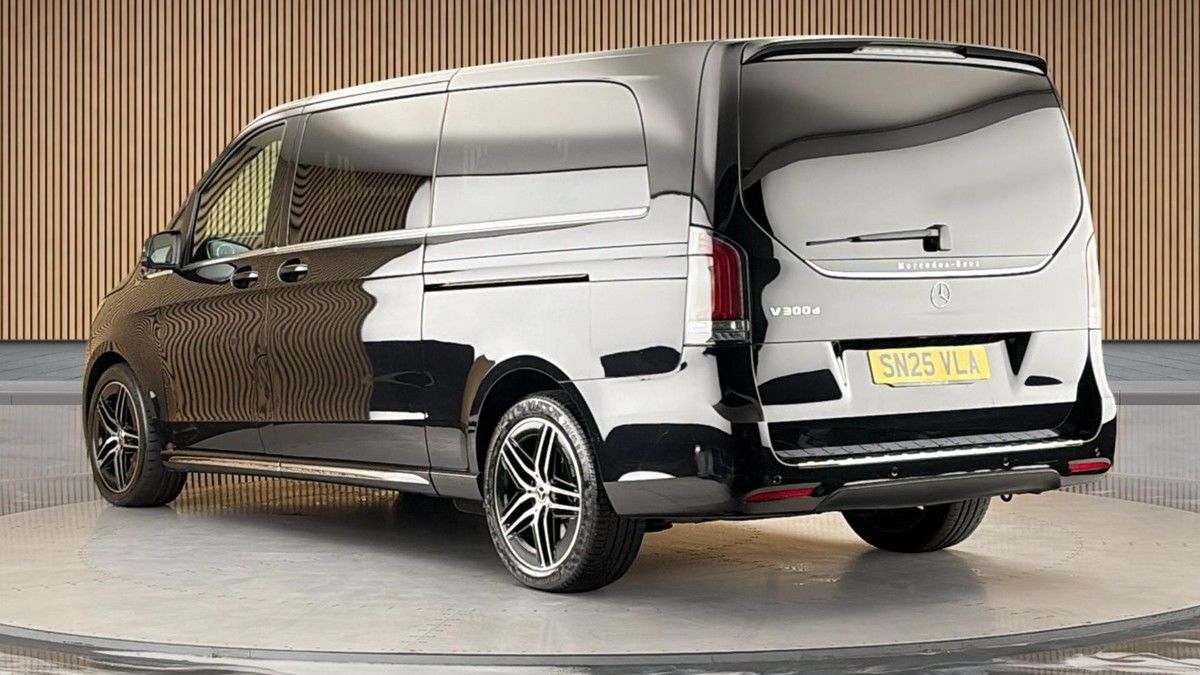 Mercedes-Benz V Class Image 2