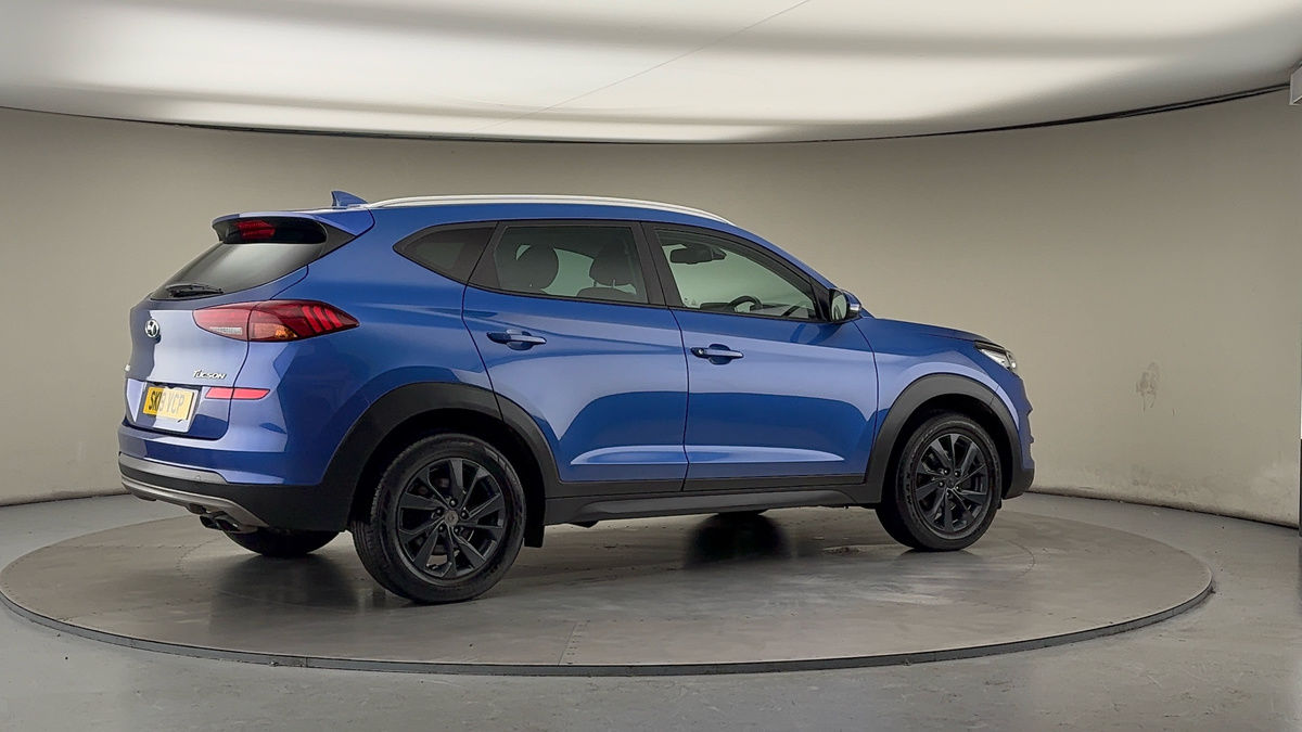 More views of Hyundai TUCSON
