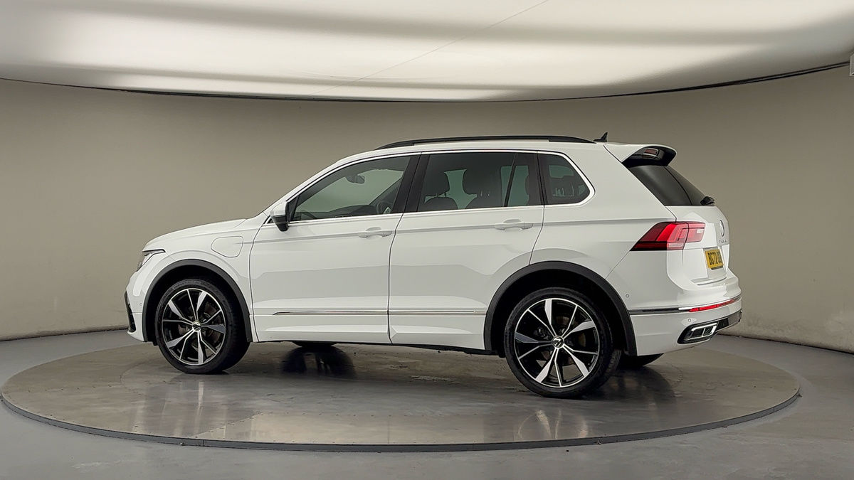 More views of Volkswagen Tiguan
