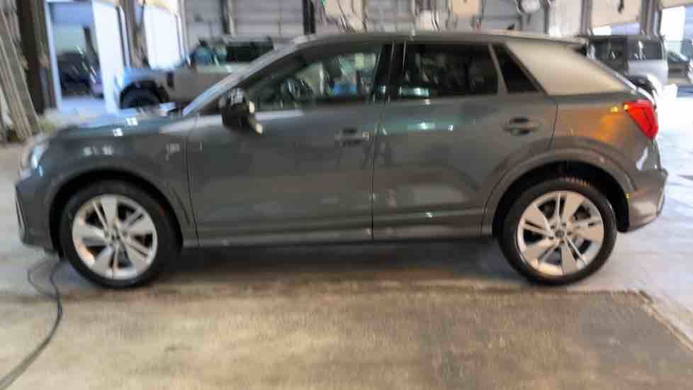 More views of Audi Q2