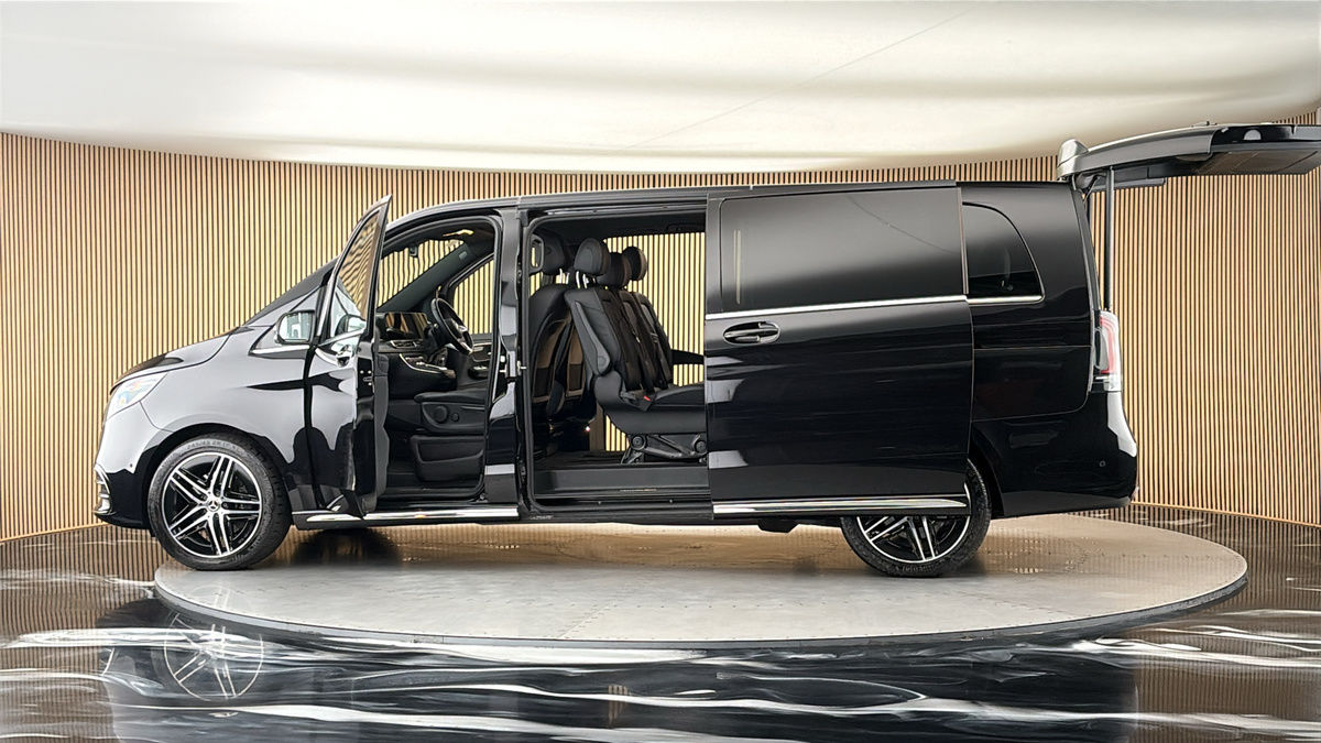 More views of Mercedes-Benz V Class