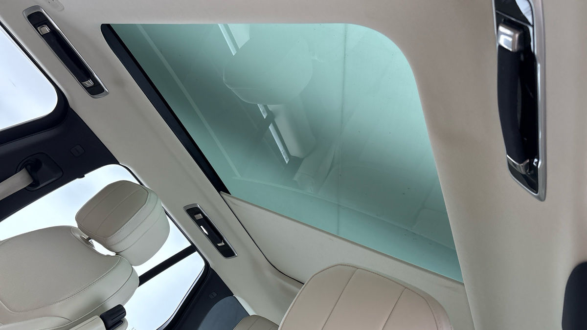 Land Rover Range Rover Image 6