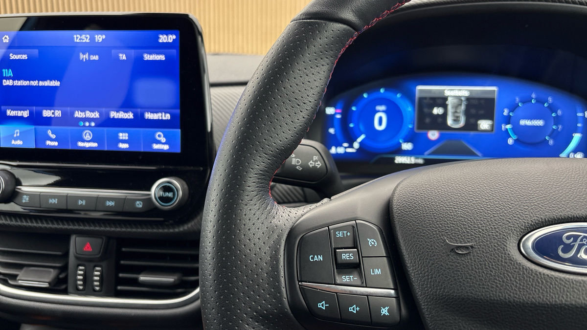 Ford Puma Image 13