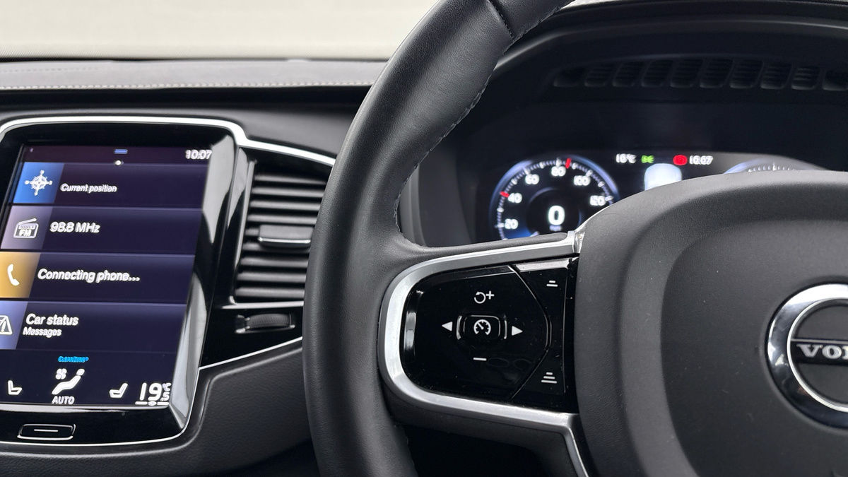 Volvo XC90 Image 13