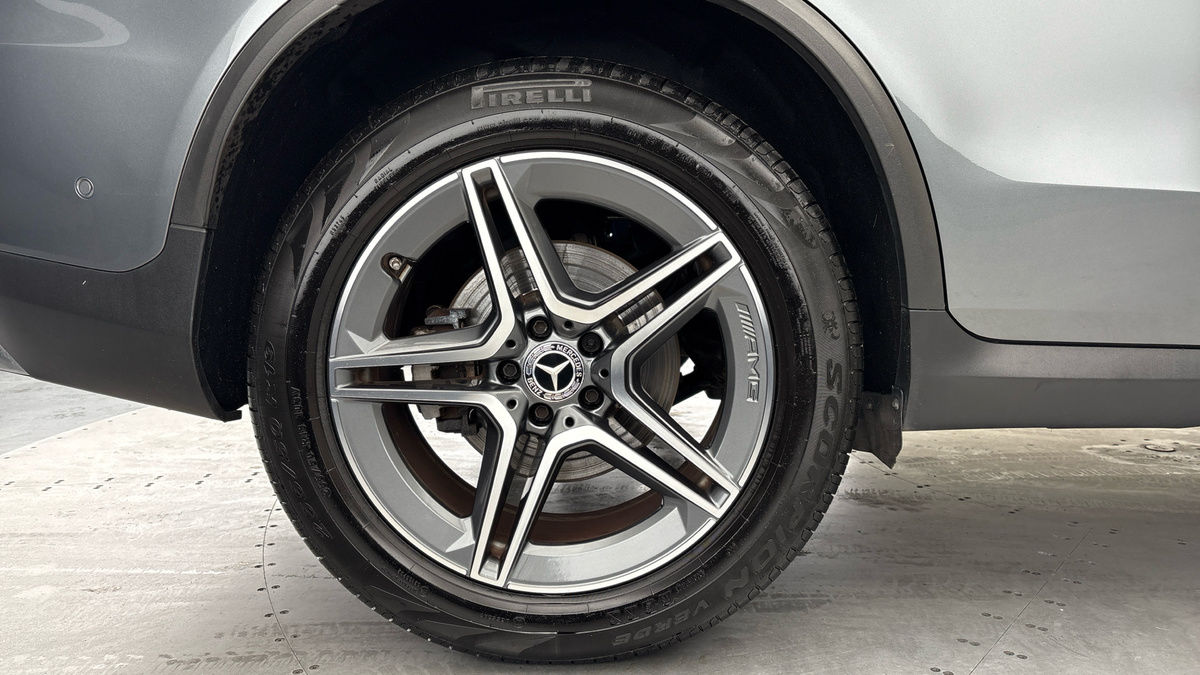 Mercedes-Benz GLC Image 10