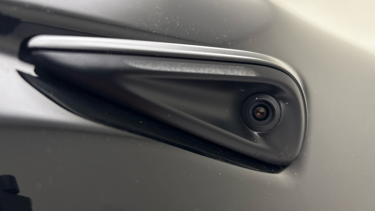 Tesla Model 3 Image 10