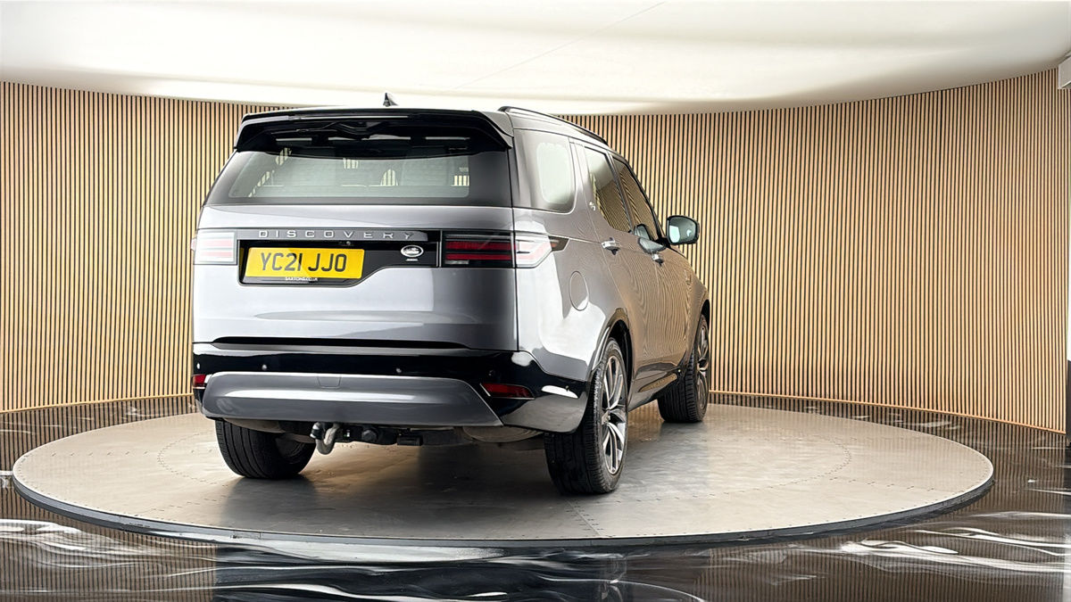 More views of Land Rover Discovery