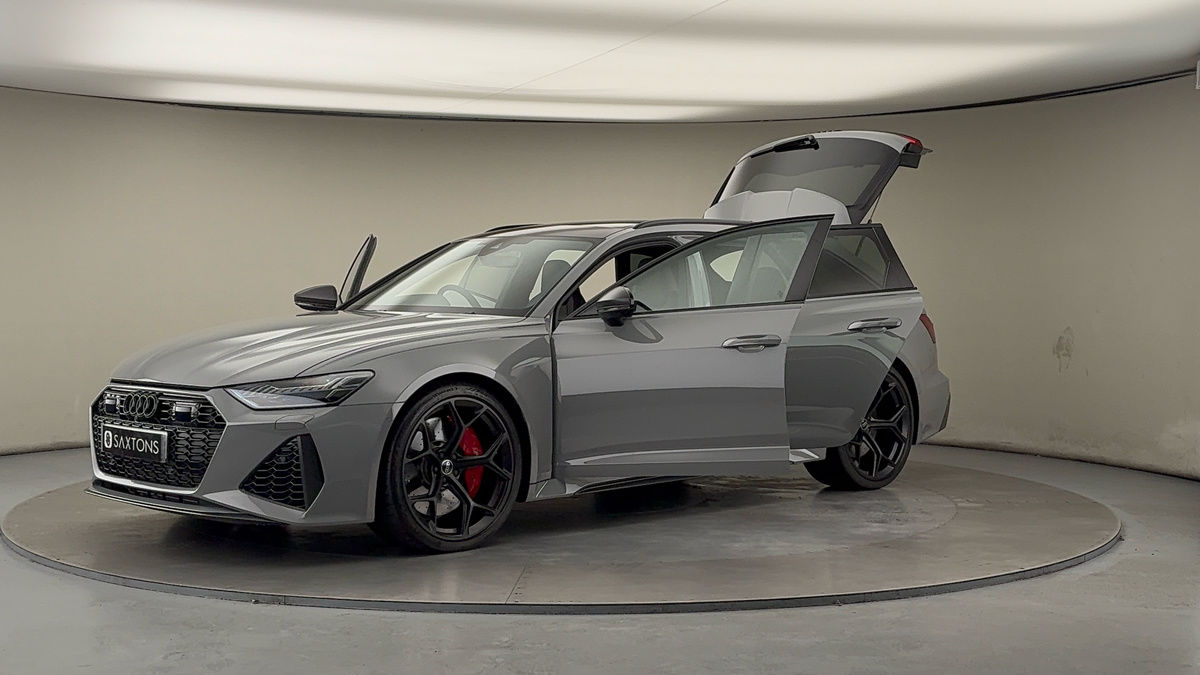 Audi RS6 Avant Image 22