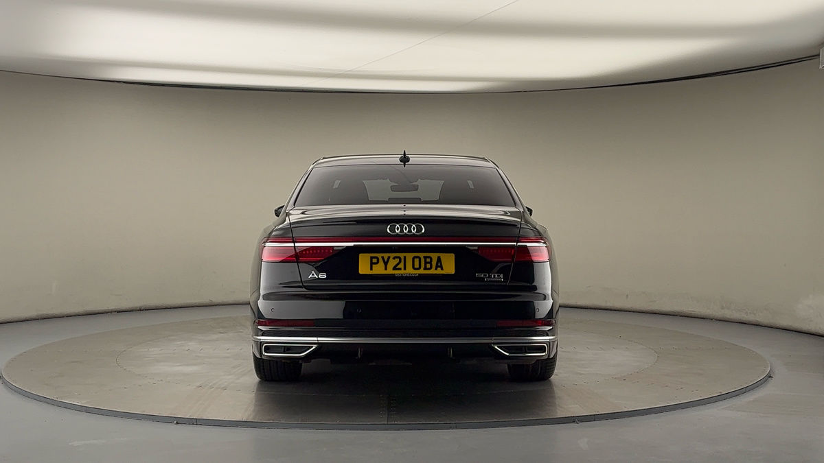 Audi A8 Image 4