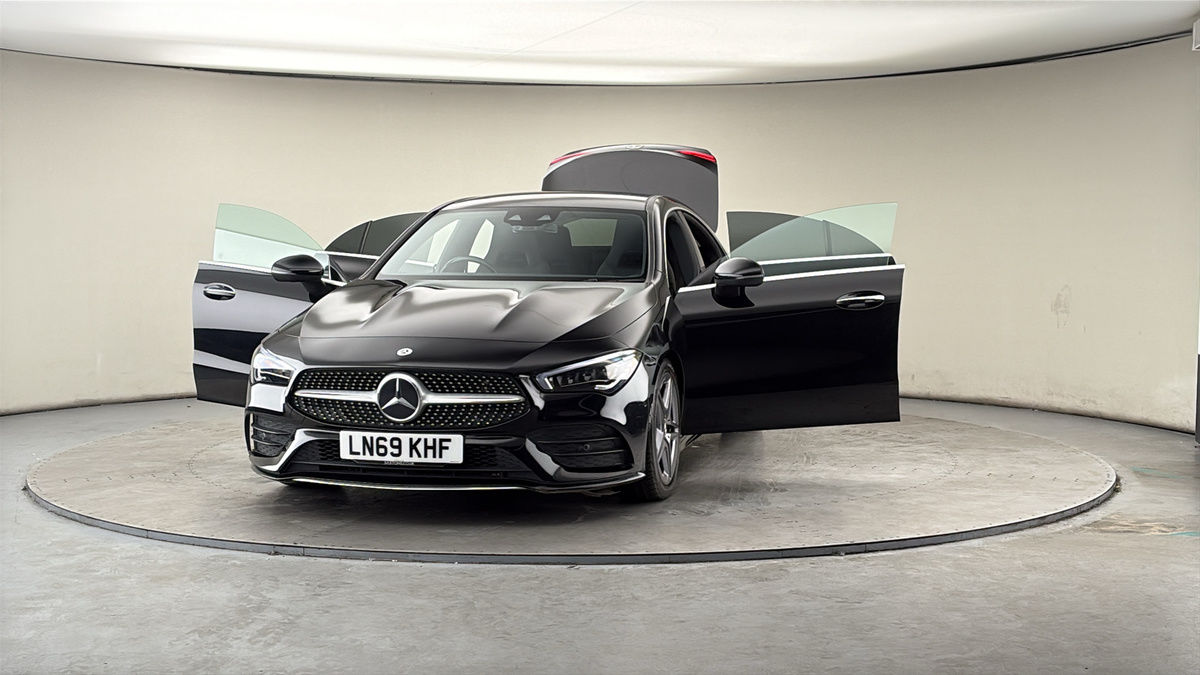 More views of Mercedes-Benz CLA