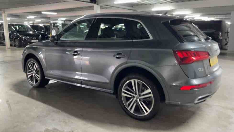 More views of Audi Q5